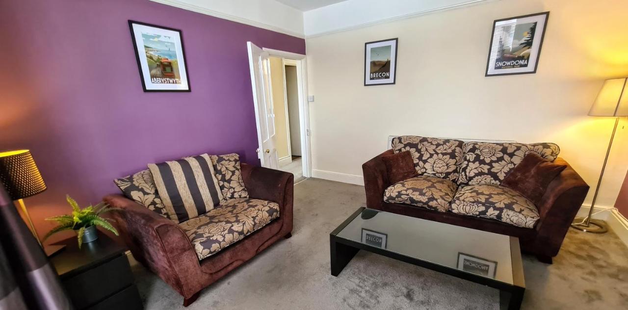 Ty Morgan'S Apartments Rhayader Kültér fotó